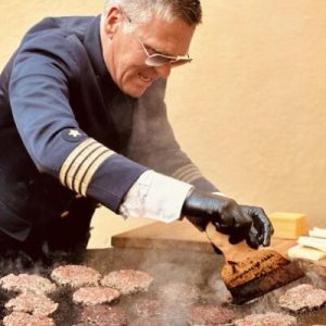 Gourmethelg 2026 med Kapten Mat – Hotell Wisingsö & Matpaket med Övernattning