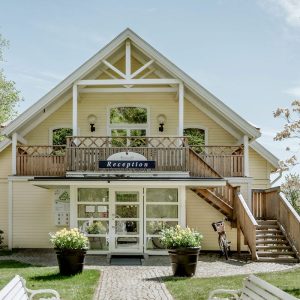 Gourmethelg 2026 med Kapten Mat – Hotell Wisingsö & Matpaket med Övernattning