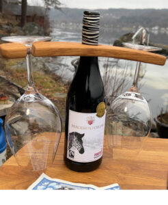 Stilren vinglashållare i akaciaträ